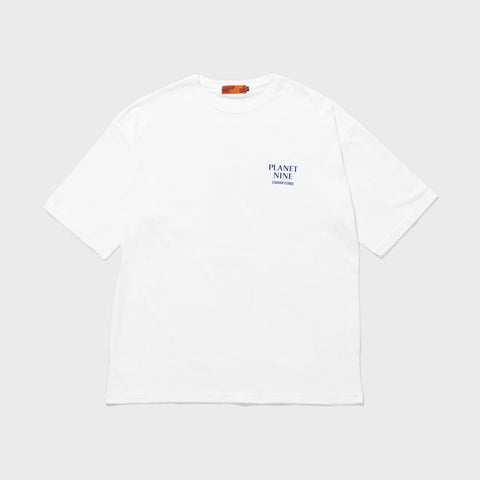 Product Front Photo: Body color white. On the left chest, 'PLANET NINE STARSHIP DOGS' is written, with the text color in blue.