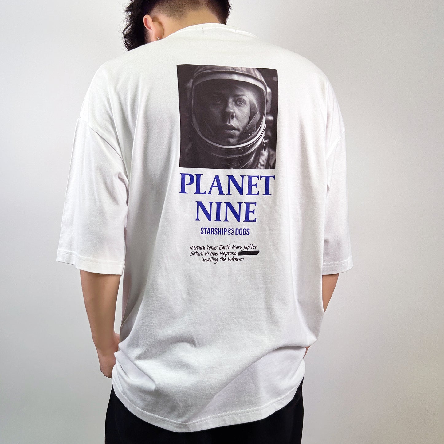 PLANET NINE- Tshirt